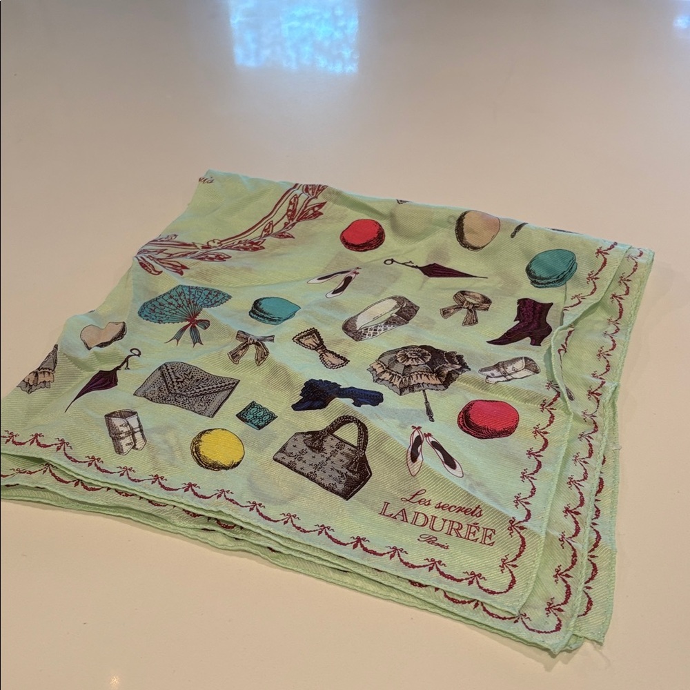 Ladurée Paris Printed Green Scarf - Picture 4 of 4